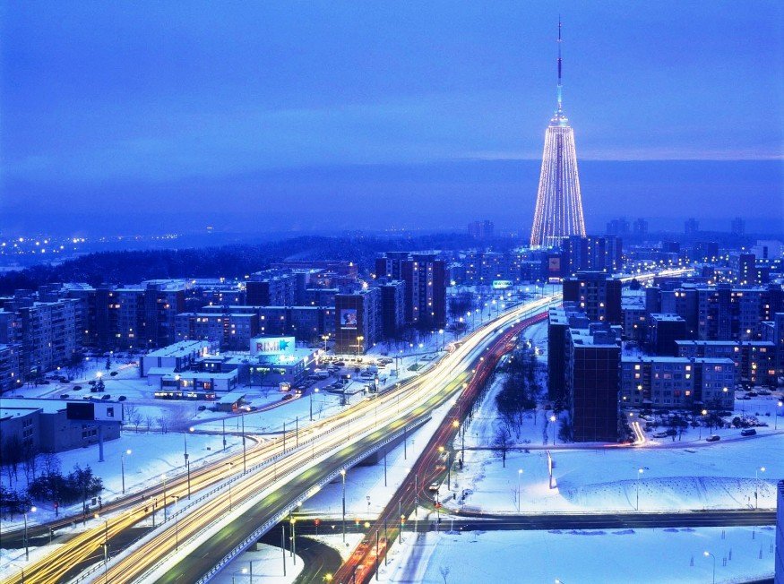 Lithuania-Europe-Winter-Night-View-Of-The-City-875x652